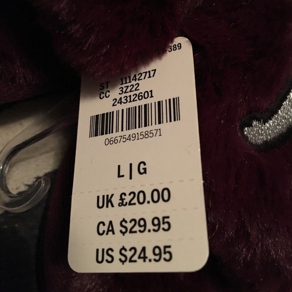 FINAL PRICE Victoria’s Secret Slippers - Picture 4 of 4